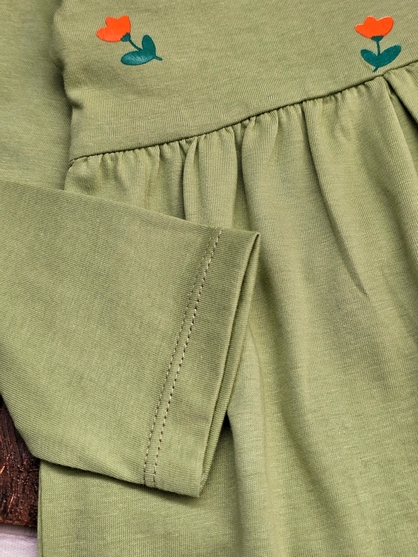 پیراهن دخترانه گل لاله - تصویر 7