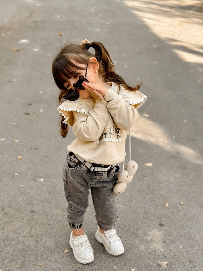 بلوز تک دخترانه گلدوزی پروانه - تصویر 5