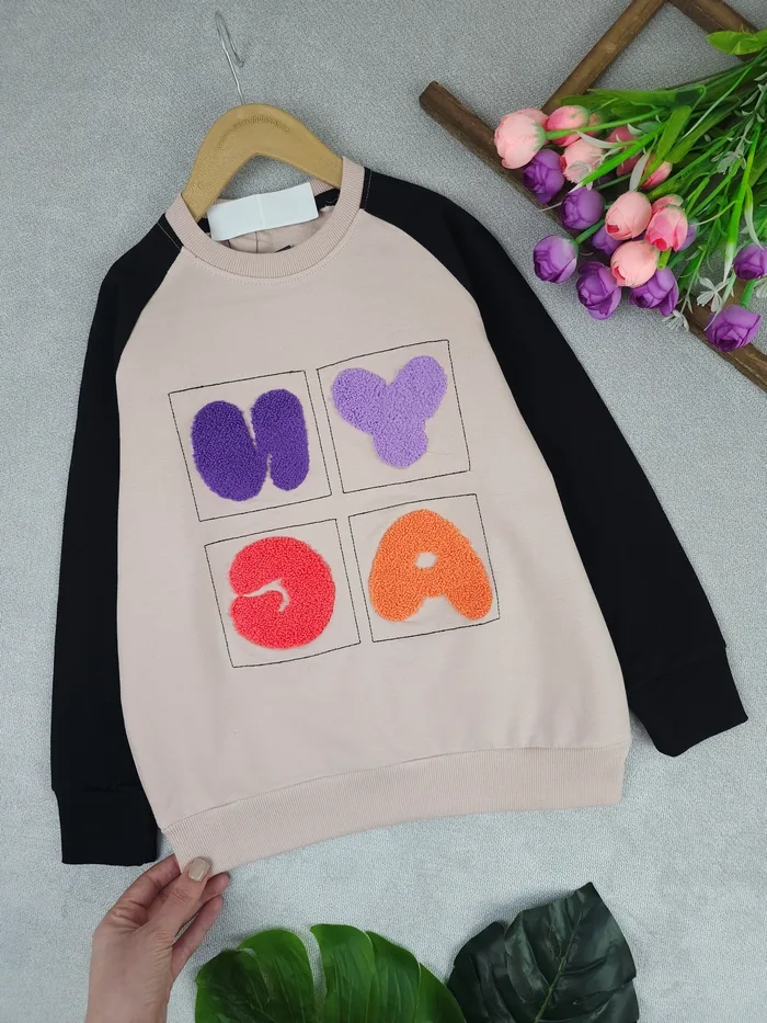 بلوز دخترانه چاپی ای - تصویر 3