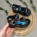 صندل پسرانه فضانورد