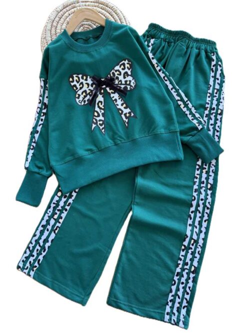 کراپ و شلوار دخترانه دیلان