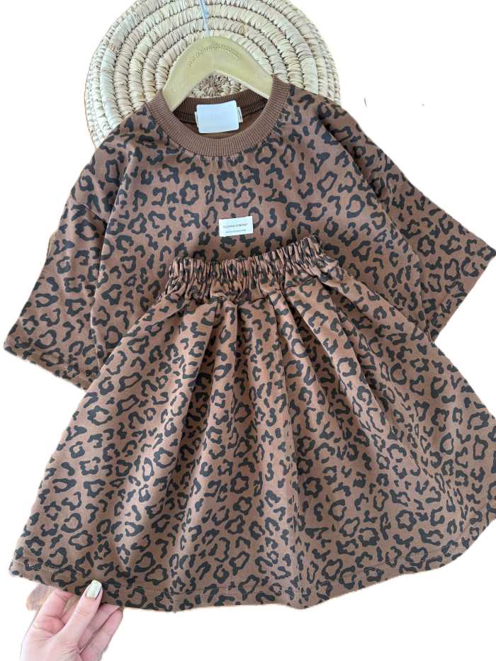 کراپ آستین کوتاه و دامن بیرونی ویدا